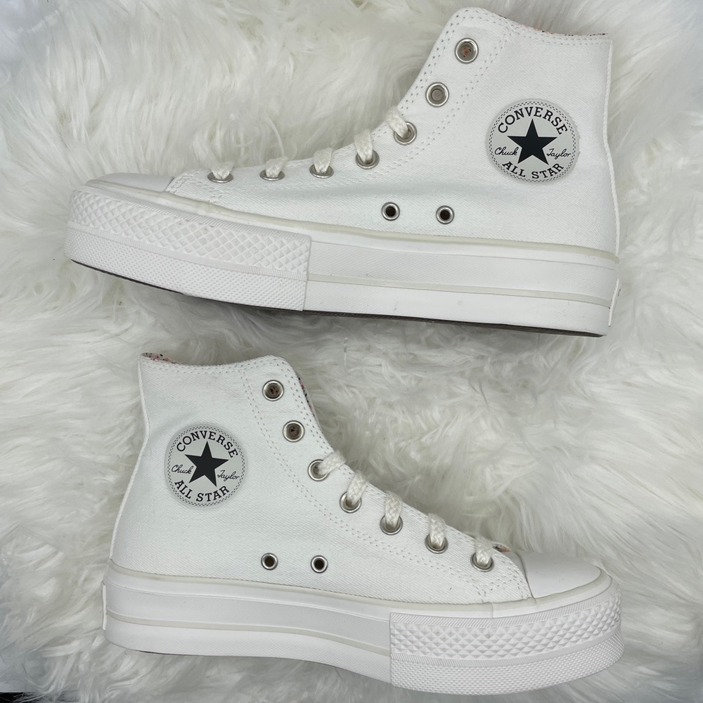 Wmns Chuck Taylor All Star Platform High ‘Vintage White’